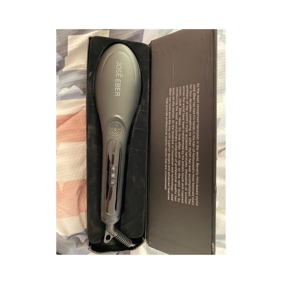 JOSÉ EBER digital straightening brush ✨ - Picture 2 of 4
